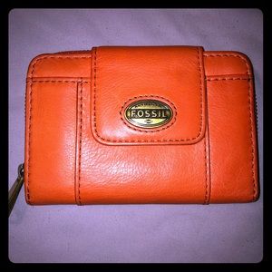 NWOT Fossil orange wallet